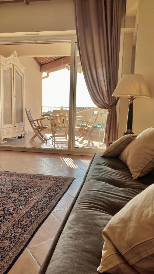 Hameau Des Amandiers-Vue Mer & Golf Saint-Cyr-sur-Mer Kültér fotó
